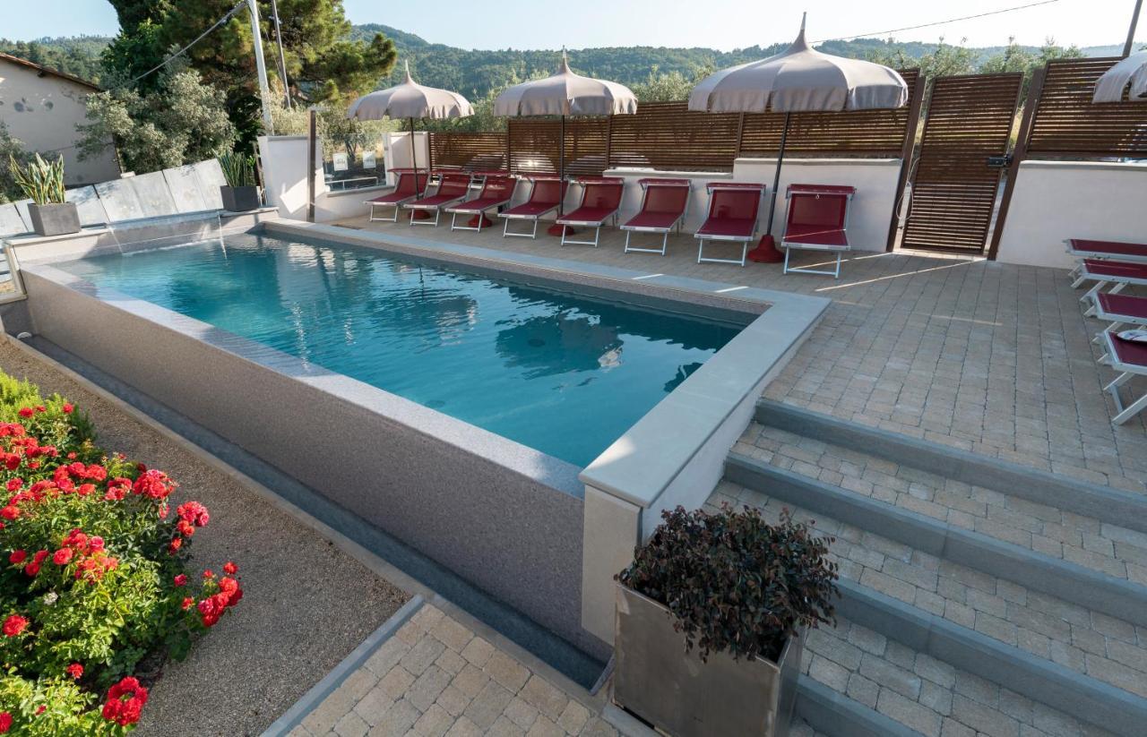 Villa Sassolini Mini Apartament 蒙特瓦尔基 外观 照片